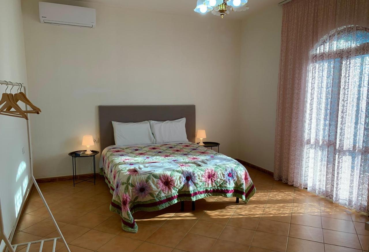 Guesthouse Villa Rosa بيرات المظهر الخارجي الصورة