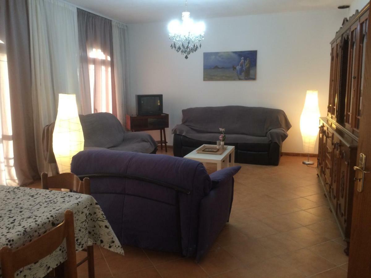Guesthouse Villa Rosa بيرات المظهر الخارجي الصورة